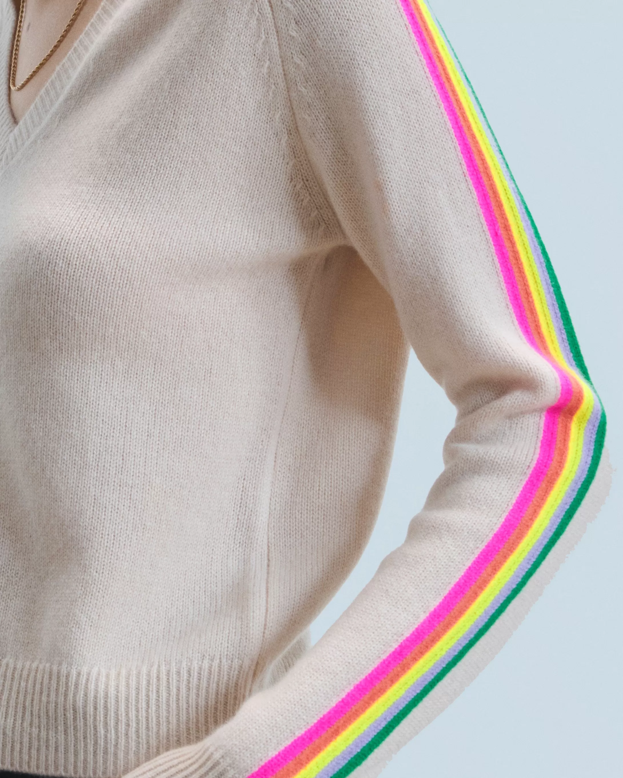 Maglione Scollo a V Maniche multicolori | FROM FUTURE Fashion